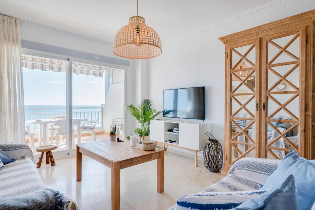 Family Aguamarina Front The Sea Free Parking Apartment ฟูเอนฮิโรลา ภายนอก รูปภาพ